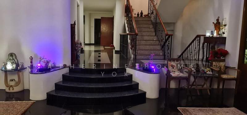 Swiss Club Road GCBA 2-sty Bungalow Short Stroll to Main Road, jalan senandong, Newton / Novena, 6 Bedrooms, 8,000 sqft, Good Class Bungalow For Sale, by Catherine Ho Mei Yoke, 500294270 - Split level - PropertyGuru.com.sg