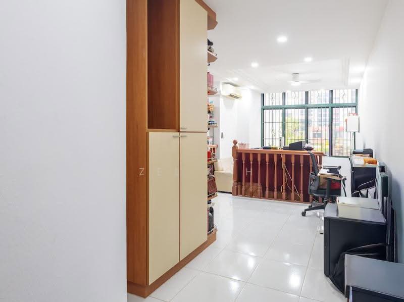 The Watercrest, Loyang Besar Close, Changi Airport / Changi Village, 3 Bedrooms, 1,033 sqft, Condominium For Sale, by Zee Koh, 500294275 - PropertyGuru.com.sg