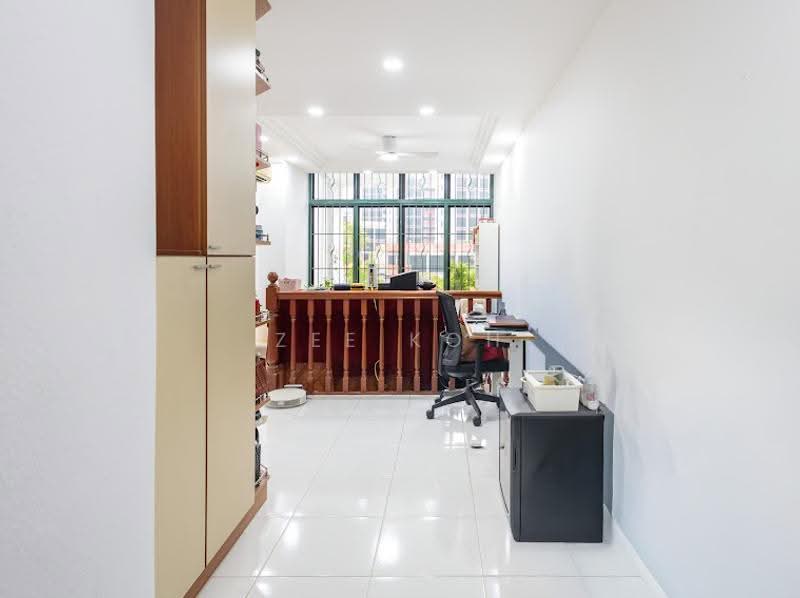 The Watercrest, Loyang Besar Close, Changi Airport / Changi Village, 3 Bedrooms, 1,033 sqft, Condominium For Sale, by Zee Koh, 500294275 - PropertyGuru.com.sg