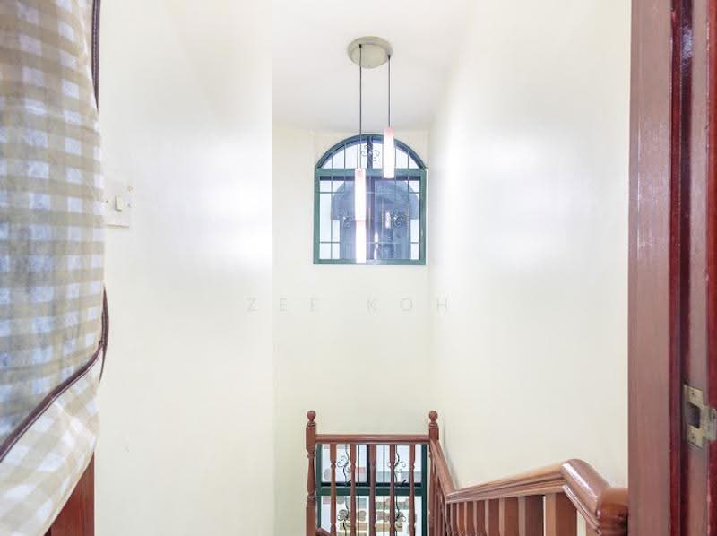 The Watercrest, Loyang Besar Close, Changi Airport / Changi Village, 3 Bedrooms, 1,033 sqft, Condominium For Sale, by Zee Koh, 500294275 - PropertyGuru.com.sg