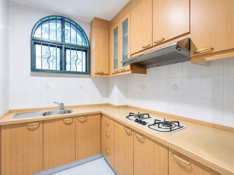 The Watercrest, Loyang Besar Close, Changi Airport / Changi Village, 3 Bedrooms, 1,033 sqft, Condominium For Sale, by Zee Koh, 500294275 - PropertyGuru.com.sg