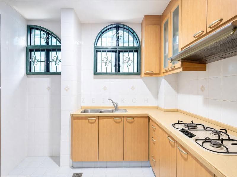 The Watercrest, Loyang Besar Close, Changi Airport / Changi Village, 3 Bedrooms, 1,033 sqft, Condominium For Sale, by Zee Koh, 500294275 - PropertyGuru.com.sg
