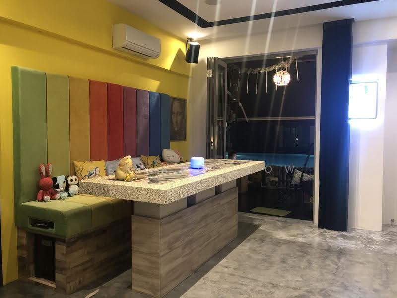 Venezio, 488 Upper East Coast Road, Bedok / Upper East Coast, 3 Bedrooms, 1,367 sqft, Apartment For Sale, by Gerrard Leow, 500294277 - Living Room - PropertyGuru.com.sg