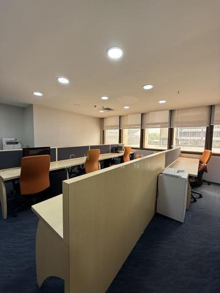 Peninsula Plaza, 111 North Bridge Road, City Hall / Clarke Quay, 4,758 sqft, Office For Rent, by Champa Murjani, 500294281 - Interior - CommercialGuru.com.sg