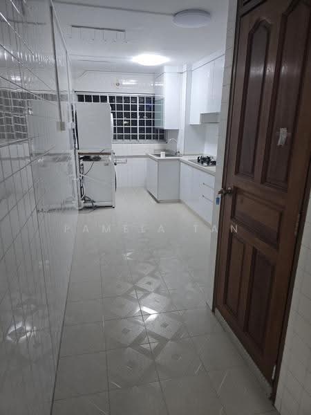 242 Serangoon Avenue 3, 242 Serangoon Avenue 3, Hougang / Punggol / Sengkang, Room Rental, 120 sqft, HDB Flat For Rent, by Pamela Tan, 500294283 - PropertyGuru.com.sg