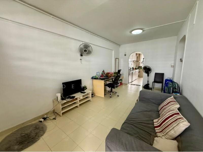 233 Bukit Batok East Avenue 5, 233 Bukit Batok East Avenue 5, Dairy Farm / Bukit Panjang / Choa Chu Kang, 2 Bedrooms, 721 sqft, HDB Flat For Rent, by Devin Lee, 500294288 - PropertyGuru.com.sg