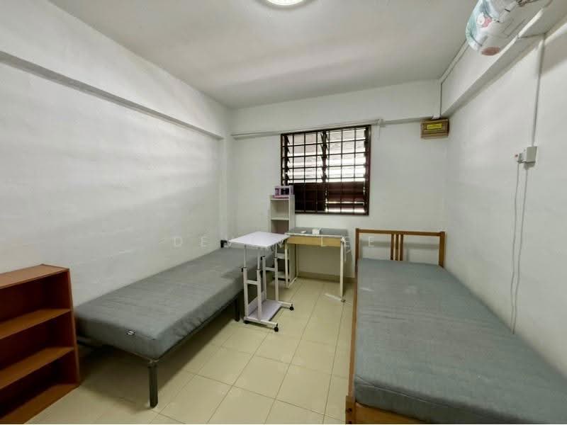 233 Bukit Batok East Avenue 5, 233 Bukit Batok East Avenue 5, Dairy Farm / Bukit Panjang / Choa Chu Kang, 2 Bedrooms, 721 sqft, HDB Flat For Rent, by Devin Lee, 500294288 - PropertyGuru.com.sg