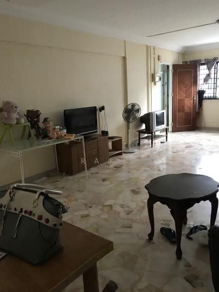285 Tampines Street 22, 285 Tampines Street 22, Pasir Ris / Tampines, 2 Bedrooms, 735 sqft, HDB Flat For Rent, by Raj ., 500294298 - Living Room - PropertyGuru.com.sg