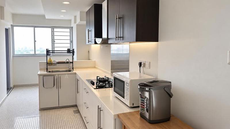 437 Yishun Avenue 6, 437 Yishun Avenue 6, Sembawang / Yishun, 3 Bedrooms, 1,120 sqft, HDB Flat For Rent, by Jane Liu Yan, 500294300 - Kitchen - PropertyGuru.com.sg