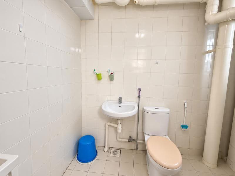 101 Rivervale Walk, 101 Rivervale Walk, Hougang / Punggol / Sengkang, 3 Bedrooms, 1,291 sqft, HDB Flat For Sale, by Faizal Rahim, 500294301 - Bathroom - PropertyGuru.com.sg