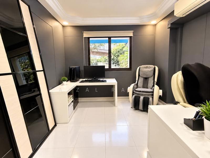 101 Rivervale Walk, 101 Rivervale Walk, Hougang / Punggol / Sengkang, 3 Bedrooms, 1,291 sqft, HDB Flat For Sale, by Faizal Rahim, 500294301 - Study - PropertyGuru.com.sg