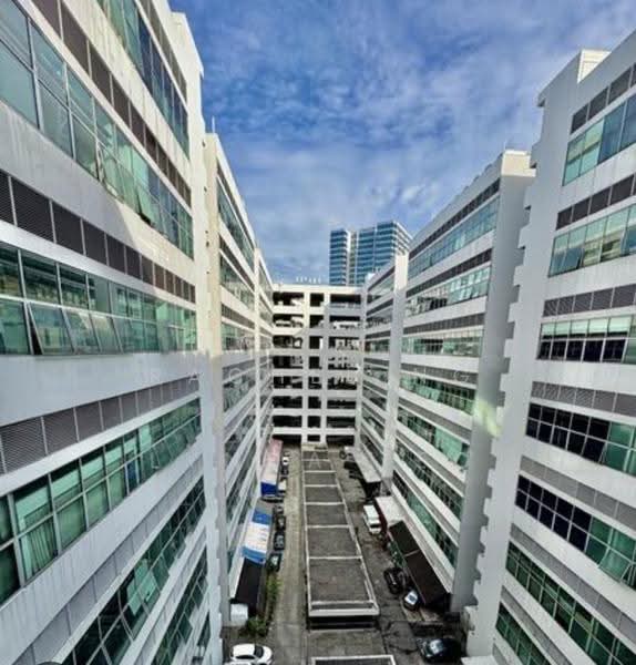 Wcega Plaza, 1 Bukit Batok Crescent, Dairy Farm / Bukit Panjang / Choa Chu Kang, 1,632 sqft, Light Industrial (B1) For Rent, by Rachel ng, 500294310 - Exterior - CommercialGuru.com.sg