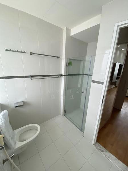 The Chuan, 31 Lorong chuan, Hougang / Punggol / Sengkang, Room Rental, 300 sqft, Condominium For Rent, by Alan Tsui 徐先生, 500294316 - Bathroom - PropertyGuru.com.sg