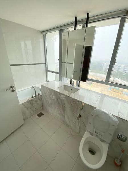 The Chuan, 31 Lorong chuan, Hougang / Punggol / Sengkang, Room Rental, 300 sqft, Condominium For Rent, by Alan Tsui 徐先生, 500294316 - Bathroom - PropertyGuru.com.sg
