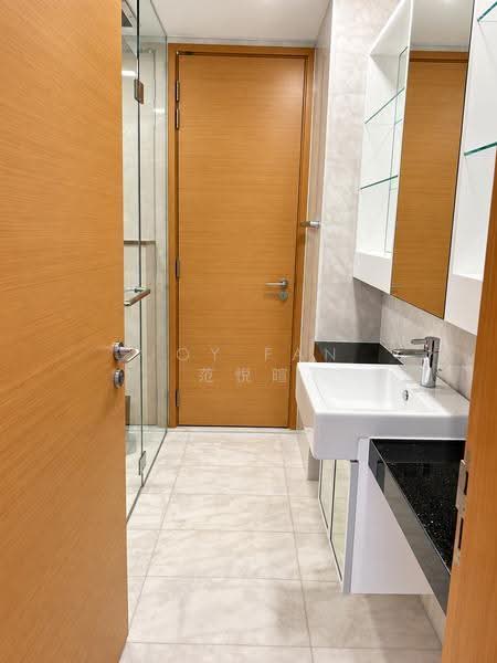 Waterfall Gardens, 8 Farrer Road, Tanglin / Holland / Bukit Timah, 4 Bedrooms, 2,196 sqft, Condominium For Sale, by Joy Fan 范悦暄, 500294367 - Bathroom - PropertyGuru.com.sg