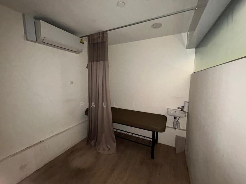 Tanah Merah Shop for rent, Bedok / Upper East Coast, 300 sqft, Shop / Shophouse For Rent, by Paul Lim, 500294371 - Interior - CommercialGuru.com.sg