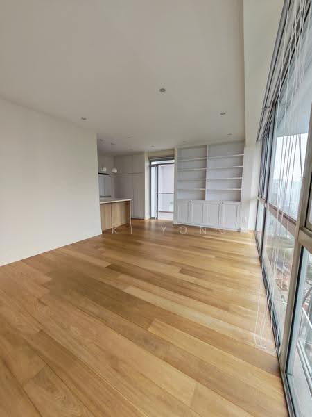 The Esta, 35 Amber Gardens, East Coast / Marine Parade, 4 Bedrooms, 1,399 sqft, Condominium For Rent, by Miki Yong, 500294387 - Living Room - PropertyGuru.com.sg