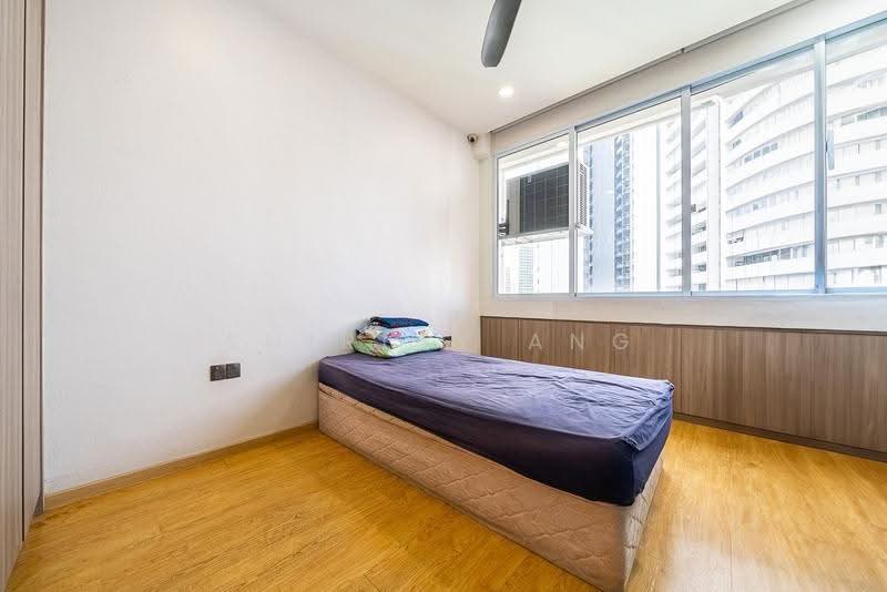 Tan Tong Meng Tower, 370 Thomson Road, Newton / Novena, 6 Bedrooms, 3,240 sqft, Condominium For Rent, by Shirley Ang, 500294412 - Bedroom - PropertyGuru.com.sg