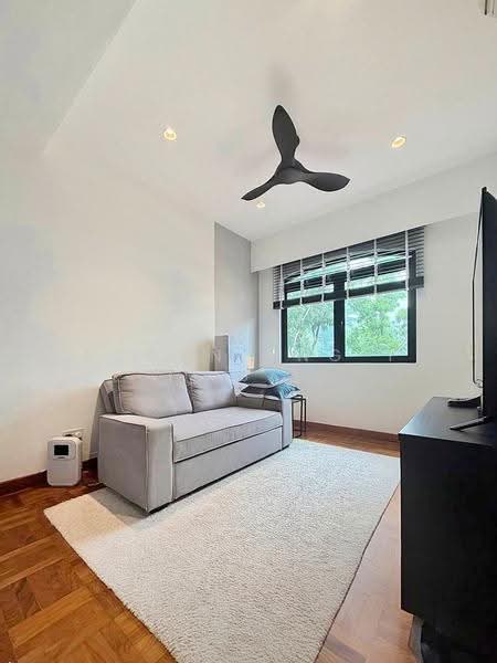 Hillview Villas, 15 Hillview Way, Dairy Farm / Bukit Panjang / Choa Chu Kang, 5 Bedrooms, 5,550 sqft, Terraced House For Sale, by Edmund Ng Y S, 500294434 - Living Room - PropertyGuru.com.sg