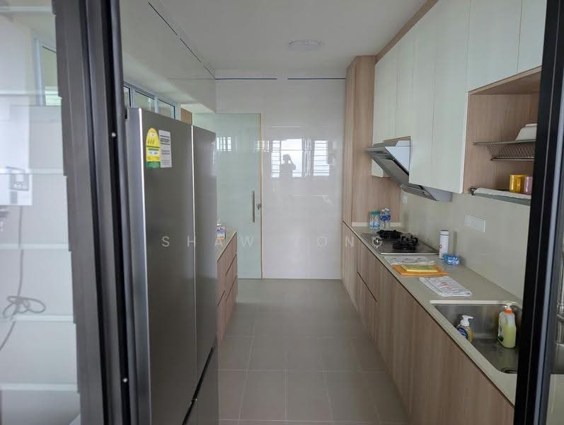 402B Fernvale Lane, 402B Fernvale Lane, Seletar / Yio Chu Kang, 3 Bedrooms, 1,216 sqft, HDB Flat For Rent, by Shaw Yong, 500294441 - Kitchen - PropertyGuru.com.sg