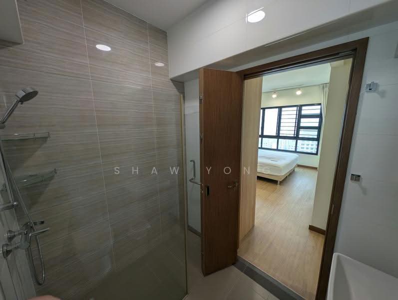402B Fernvale Lane, 402B Fernvale Lane, Seletar / Yio Chu Kang, 3 Bedrooms, 1,216 sqft, HDB Flat For Rent, by Shaw Yong, 500294441 - Bathroom - PropertyGuru.com.sg