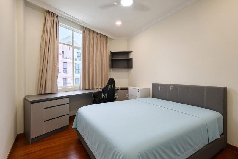 ★ GIANT ★ D13 Freehold Semi-D at Braddell Heights Estate, Clifton Vale, Mackerrow Road, Jalan Girang, Macpherson / Potong Pasir, 4 Bedrooms, 3,200 sqft, Semi-Detached House For Sale, by Lee Ming Xue (Max), 500294491 - Bedroom - PropertyGuru.com.sg