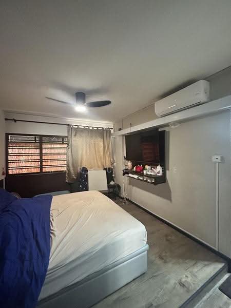 171 Bukit Batok West Avenue 8, 171 Bukit Batok West Avenue 8, Dairy Farm / Bukit Panjang / Choa Chu Kang, 3 Bedrooms, 1,442 sqft, HDB Flat For Rent, by Marcus Bee, 500294501 - Bedroom - PropertyGuru.com.sg