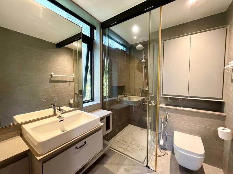 Kandis Residence, 6 Kandis Link, Sembawang / Yishun, 3 Bedrooms, 936 sqft, Condominium For Sale, by Catherine Chua, 500294504 - Bathroom - PropertyGuru.com.sg
