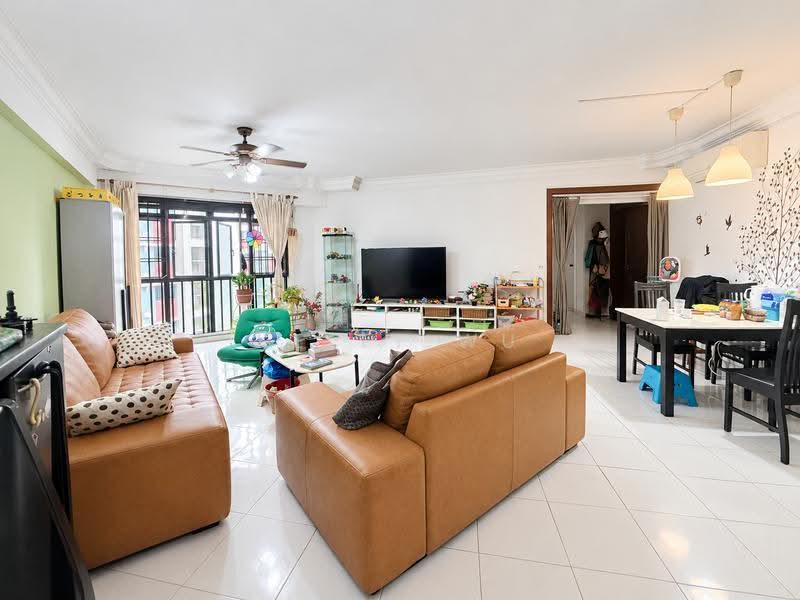 683A Woodlands Drive 62, 683A Woodlands Drive 62, Admiralty / Woodlands, 3 Bedrooms, 1,324 sqft, HDB Flat For Sale, by Kelly Wu, 500294507 - Living Room - PropertyGuru.com.sg