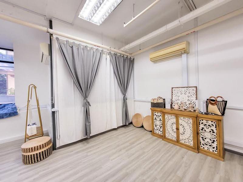 Primax, 22 New Industrial Road, Hougang / Punggol / Sengkang, 2,896 sqft, Light Industrial (B1) For Rent, by Chua Rui Song Alvin, 500294509 - Interior - CommercialGuru.com.sg