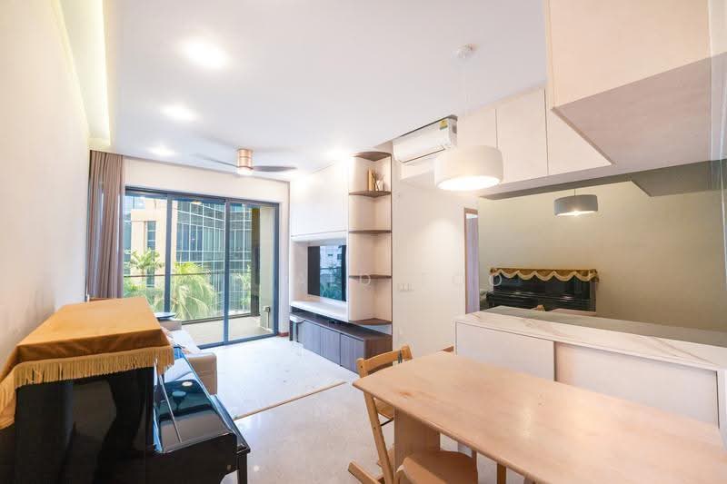 Fourth Avenue Residences, 12 Fourth Avenue, Tanglin / Holland / Bukit Timah, 3 Bedrooms, 1,119 sqft, Condominium For Sale, by Jerald Foo, 500294527 - Living Room - PropertyGuru.com.sg