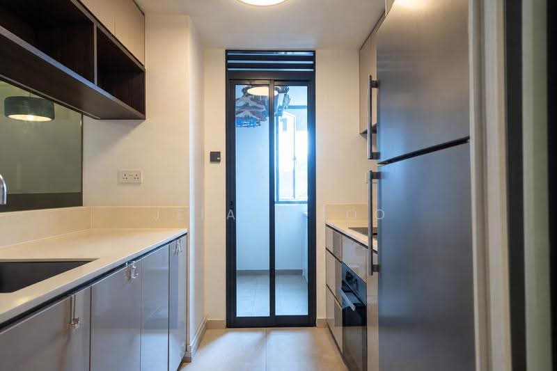 Fourth Avenue Residences, 12 Fourth Avenue, Tanglin / Holland / Bukit Timah, 3 Bedrooms, 1,119 sqft, Condominium For Sale, by Jerald Foo, 500294527 - Kitchen - PropertyGuru.com.sg