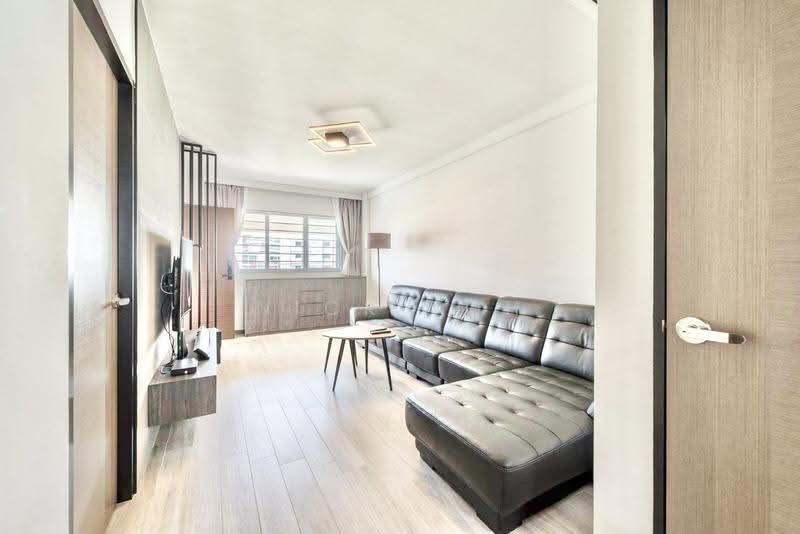 417 Bukit Batok West Avenue 4, 417 Bukit Batok West Avenue 4, Dairy Farm / Bukit Panjang / Choa Chu Kang, Room Rental, 110 sqft, HDB Flat For Rent, by Nick Toh, 500294528 - Living Room - PropertyGuru.com.sg