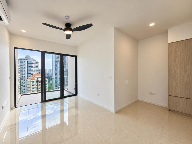 Verticus, 5 Jalan Kemaman, Balestier / Toa Payoh, 2 Bedrooms, 753 sqft, Condominium For Sale, by Allan Tan, 500294531 - Balcony - PropertyGuru.com.sg