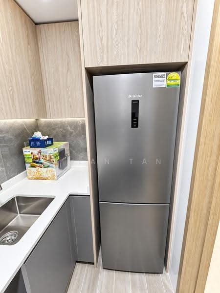 Verticus, 5 Jalan Kemaman, Balestier / Toa Payoh, 2 Bedrooms, 753 sqft, Condominium For Sale, by Allan Tan, 500294531 - Kitchen - PropertyGuru.com.sg