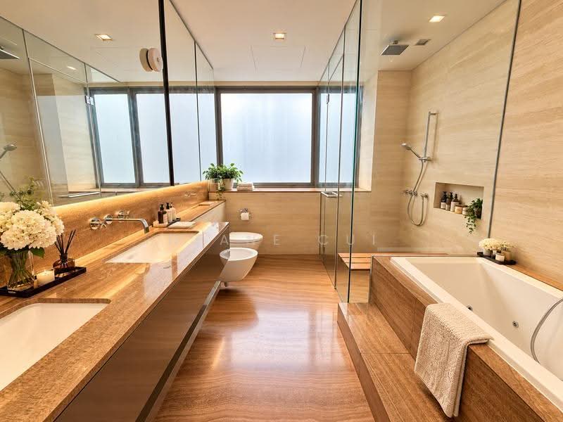 Hilltops, 99 Cairnhill Circle, Orchard / River Valley, 5 Bedrooms, 5,285 sqft, Condominium For Sale, by Deane Cui, 500294542 - Bathroom - PropertyGuru.com.sg