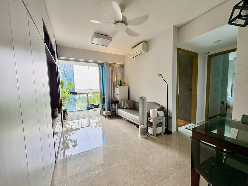 The Santorini, 29 Tampines Street 86, Pasir Ris / Tampines, 3 Bedrooms, 1,152 sqft, Condominium For Sale, by Joanna Foo, 500294552 - Living Room - PropertyGuru.com.sg