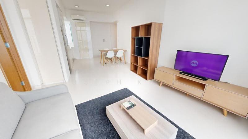 76 Shenton, 76 Shenton Way, Chinatown / Tanjong Pagar, 1 Bedroom, 592 sqft, Apartment For Rent, by Joseph Khoo, 500294564 - Living Room - PropertyGuru.com.sg