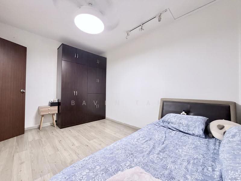 416 Bukit Batok West Avenue 4, 416 Bukit Batok West Avenue 4, Dairy Farm / Bukit Panjang / Choa Chu Kang, 2 Bedrooms, 785 sqft, HDB Flat For Sale, by Baven Tan, 500294573 - Bedroom - PropertyGuru.com.sg