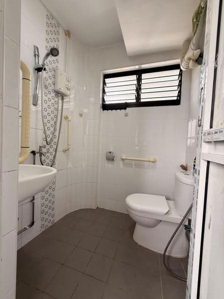 317 Hougang Avenue 7, 317 Hougang Avenue 7, Hougang / Punggol / Sengkang, 2 Bedrooms, 67 sqft, HDB Flat For Rent, by TAY HELEN, 500294583 - PropertyGuru.com.sg