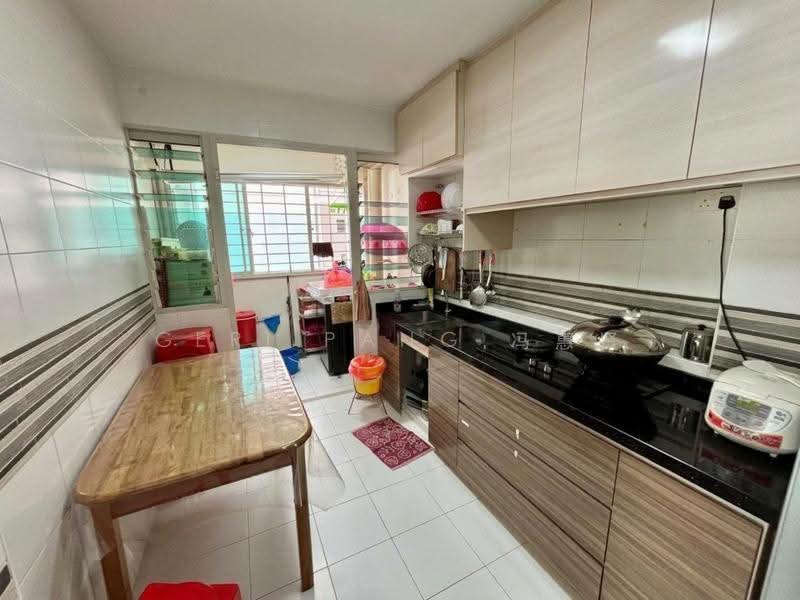 175B Corporation Tiara, 175B Yung Kuang Road, Boon Lay / Jurong / Tuas, 3 Bedrooms, 1,001 sqft, HDB Flat For Sale, by Geri Pang 冯惠贤, 500294585 - Kitchen - PropertyGuru.com.sg