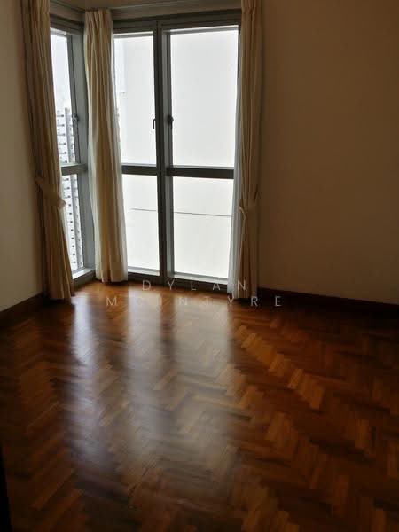 The Bayshore, 22 Bayshore Road, Bedok / Upper East Coast, 3 Bedrooms, 1,238 sqft, Condominium For Sale, by Dylan McIntyre, 500294600 - Living Room - PropertyGuru.com.sg