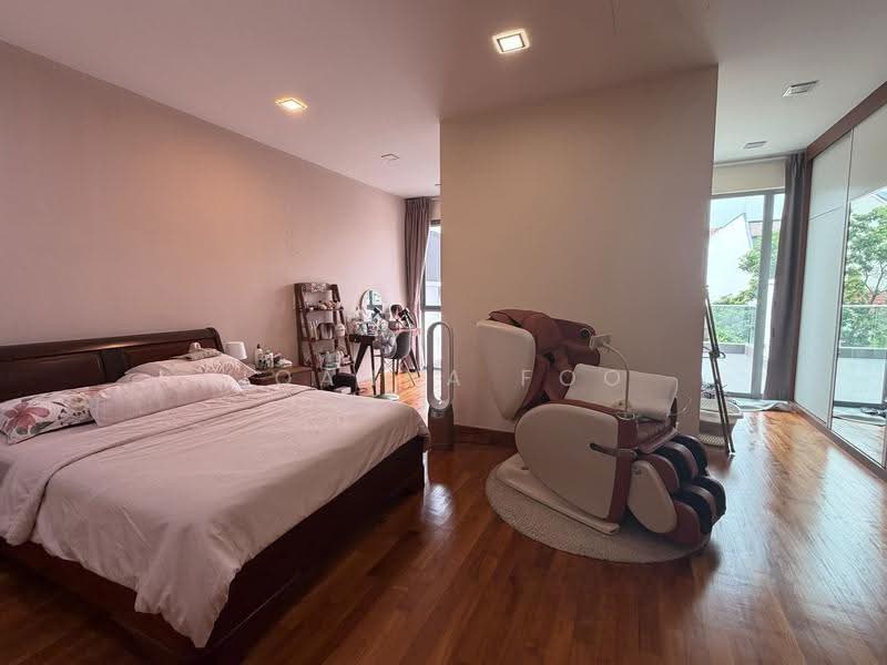 Sembawang Hills Estate, Nemesu Avenue, Ang Mo Kio / Bishan / Thomson, 5 Bedrooms, 3,993 sqft, Terraced House For Sale, by Joanna Foo, 500294603 - Bedroom - PropertyGuru.com.sg