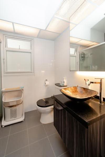 622B Tampines Avenue 12, 622B Tampines Avenue 12, Pasir Ris / Tampines, 3 Bedrooms, 1,001 sqft, HDB Flat For Sale, by Elsie Ang, 500294606 - Bathroom - PropertyGuru.com.sg