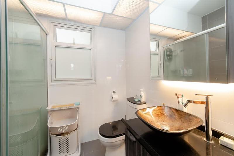 622B Tampines Avenue 12, 622B Tampines Avenue 12, Pasir Ris / Tampines, 3 Bedrooms, 1,001 sqft, HDB Flat For Sale, by Elsie Ang, 500294606 - Bathroom - PropertyGuru.com.sg