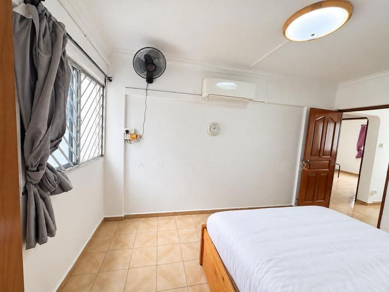 329 Jurong East Avenue 1, 329 Jurong East Avenue 1, Boon Lay / Jurong / Tuas, Room Rental, 150 sqft, HDB Flat For Rent, by Adrian Lee 李俊汶, 500294607 - PropertyGuru.com.sg