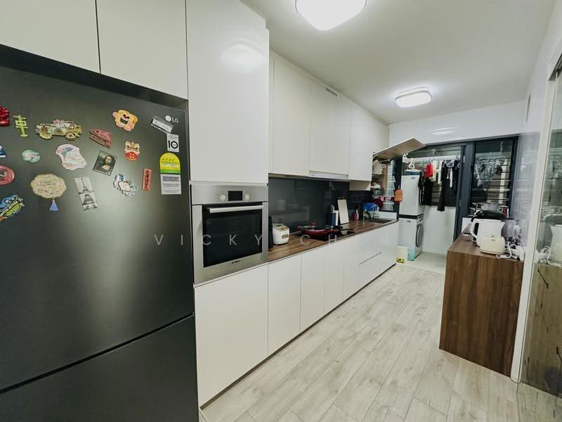 308B Punggol Walk, 308B Punggol Walk, Hougang / Punggol / Sengkang, 3 Bedrooms, 1,206 sqft, HDB Flat For Sale, by Vicky Chen, 500294642 - Kitchen - PropertyGuru.com.sg