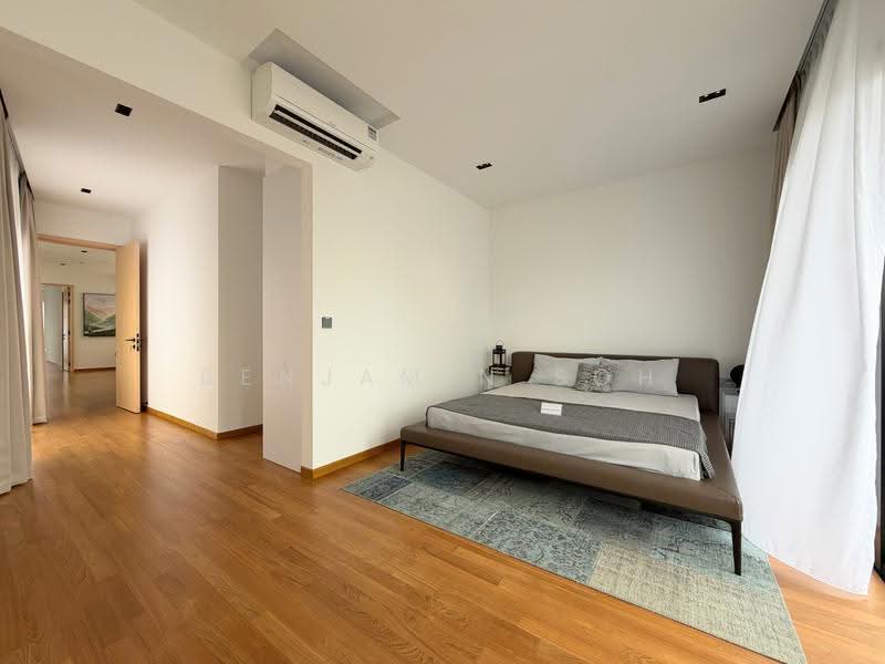REPUTABLE DEVELOPER CURATES STATEMENT BUNGALOW, 1 to 2 KM to Taonan School, CHIG (Katong), St. Stephen's School, 1 KM to Ngee Ann Primary School, East Coast / Marine Parade, 5 Bedrooms, 9,280 sqft, Bungalow House For Sale, by Benjamin Soh, 500294656 - Bedroom - PropertyGuru.com.sg