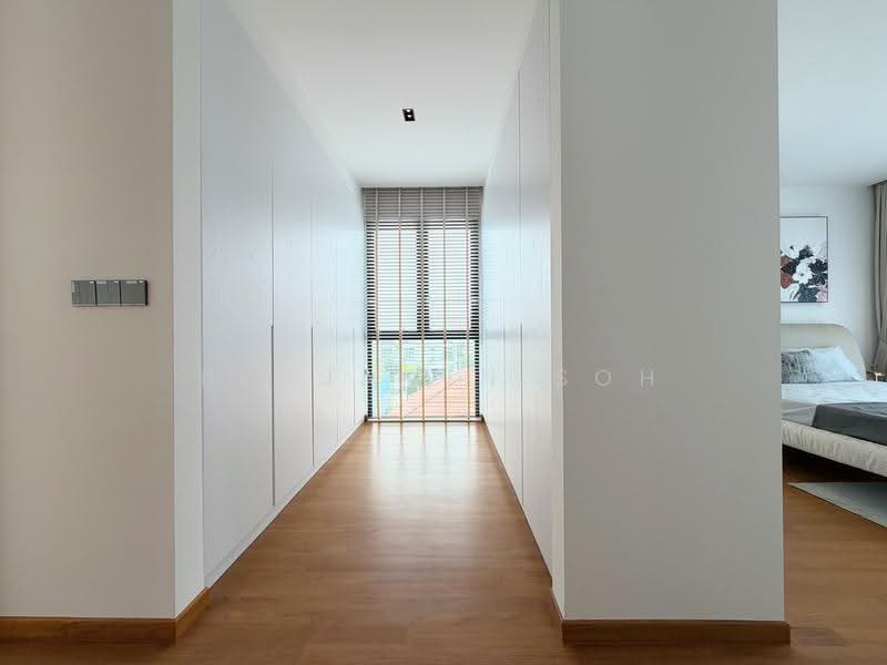 REPUTABLE DEVELOPER CURATES STATEMENT BUNGALOW, 1 to 2 KM to Taonan School, CHIG (Katong), St. Stephen's School, 1 KM to Ngee Ann Primary School, East Coast / Marine Parade, 5 Bedrooms, 9,280 sqft, Bungalow House For Sale, by Benjamin Soh, 500294656 - Corridor - PropertyGuru.com.sg