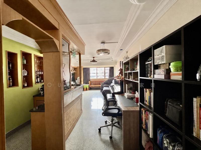 484D Choa Chu Kang Avenue 5, 484D Choa Chu Kang Avenue 5, Dairy Farm / Bukit Panjang / Choa Chu Kang, 4 Bedrooms, 1,248 sqft, HDB Flat For Sale, by Louis Ang 洪家豪, 500294658 - Living Room - PropertyGuru.com.sg